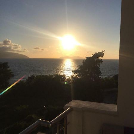 Residence David Vlore Bagian luar foto